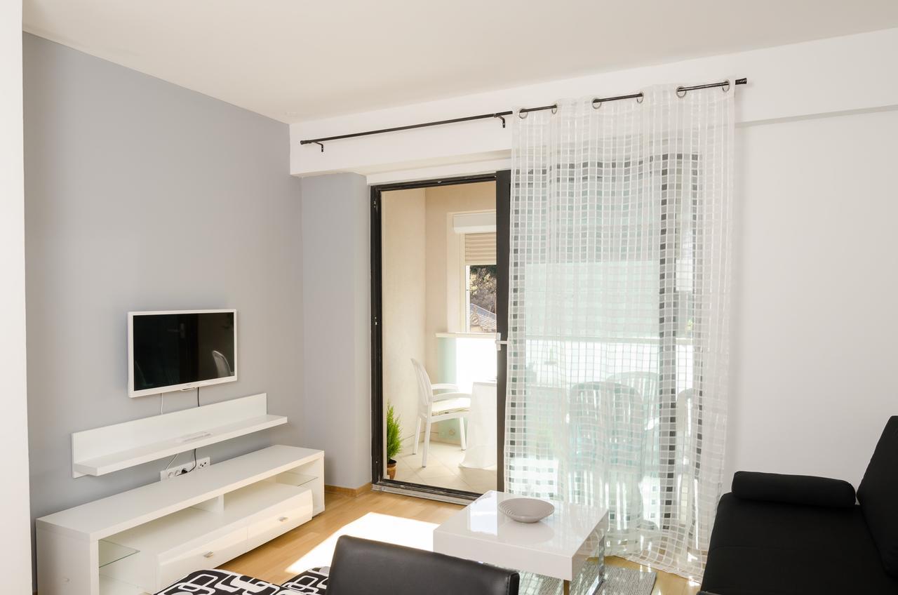 Atlant Apartman *